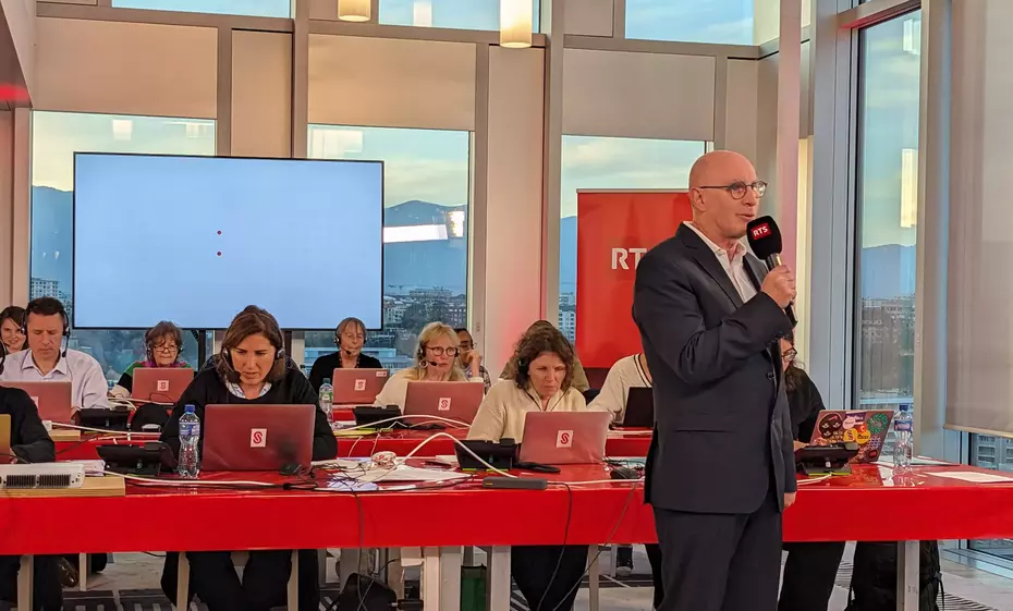 La centrale de collecte à Genève recueille des dons pour les victimes du tremblement de terre en Asie du Sud-Est afin d'apporter une aide immédiate.